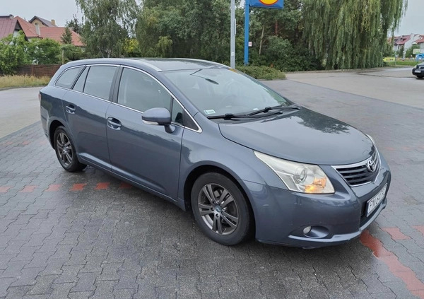 Toyota Avensis cena 24900 przebieg: 260500, rok produkcji 2009 z Konin małe 37